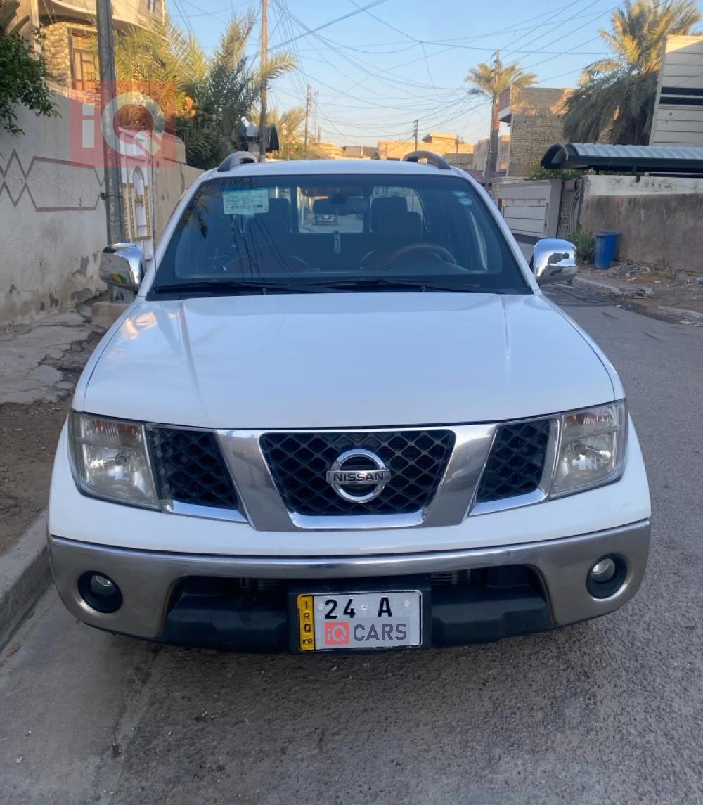 نيسان نافارا